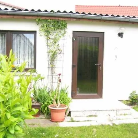 Besch, Antje Appartement *